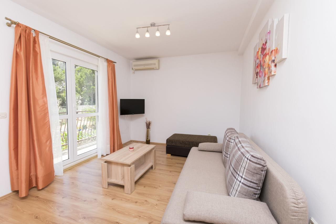 Apartment Petea Omiš Cameră foto